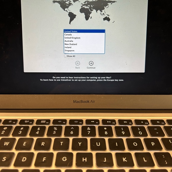 MacBook Air 2013 - Picture 2 of 3